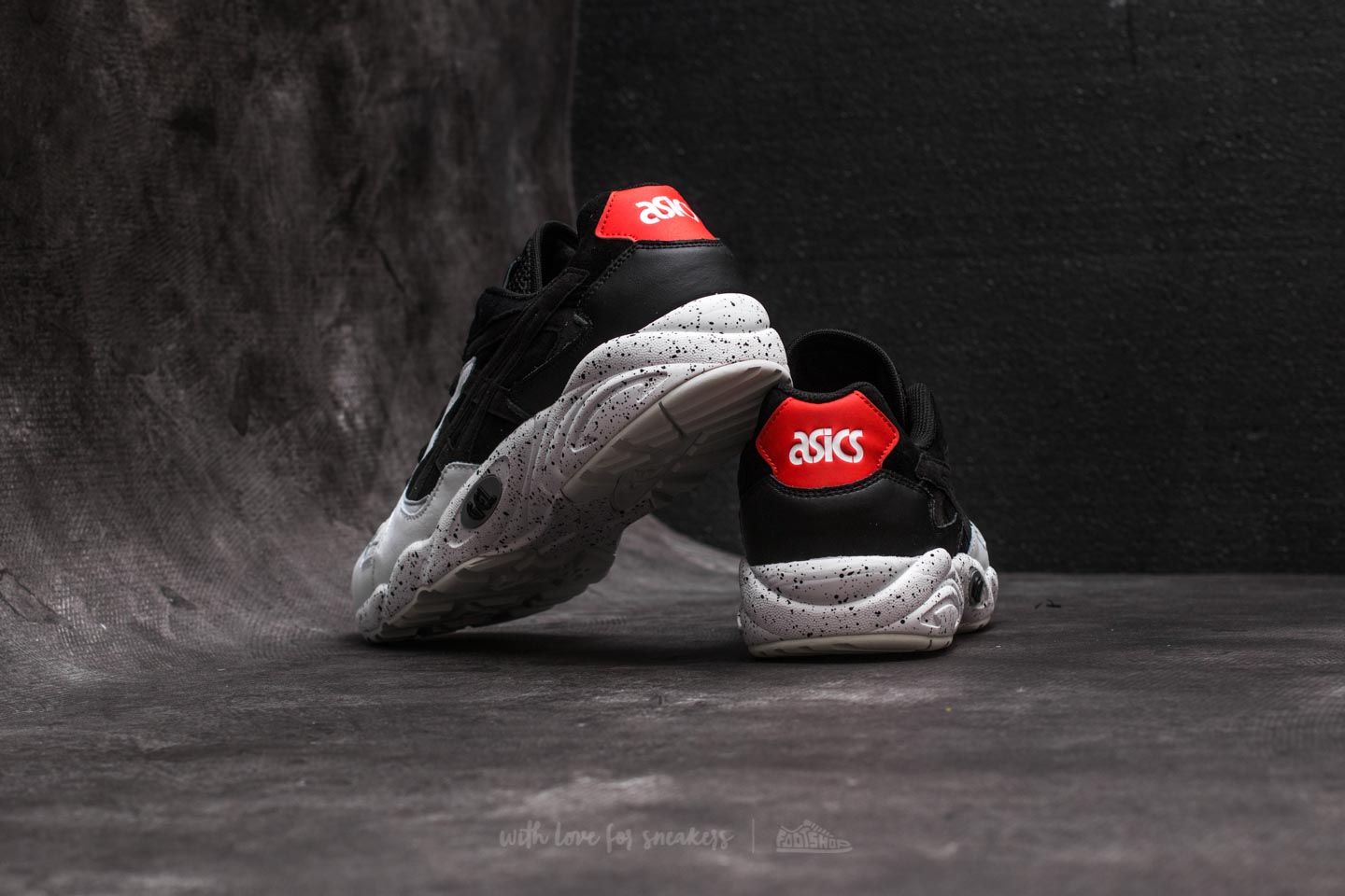 Men s shoes Asics GEL Diablo Black Black Footshop