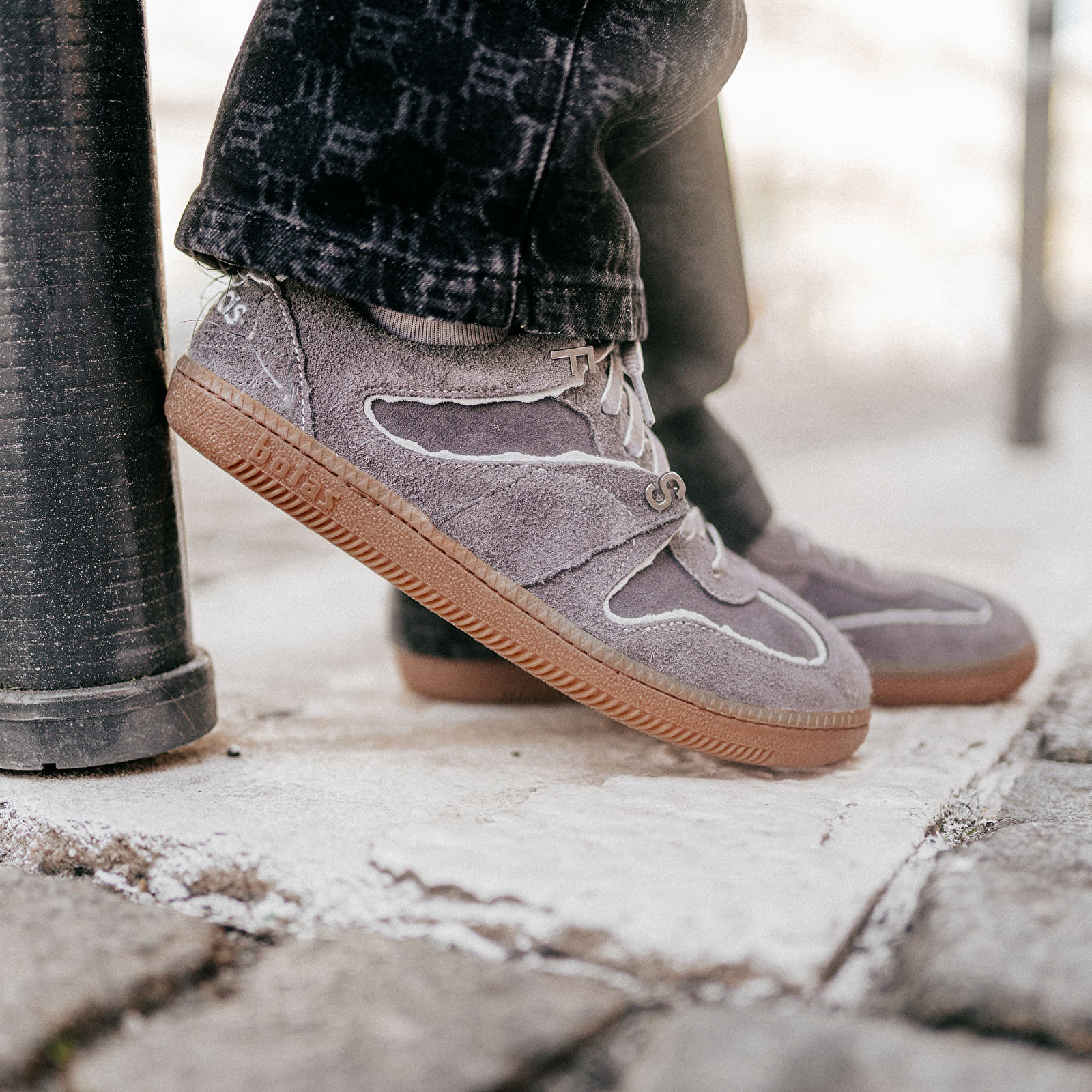Ανδρικά παπούτσια FTSHP x Botas Wave Ash Grey