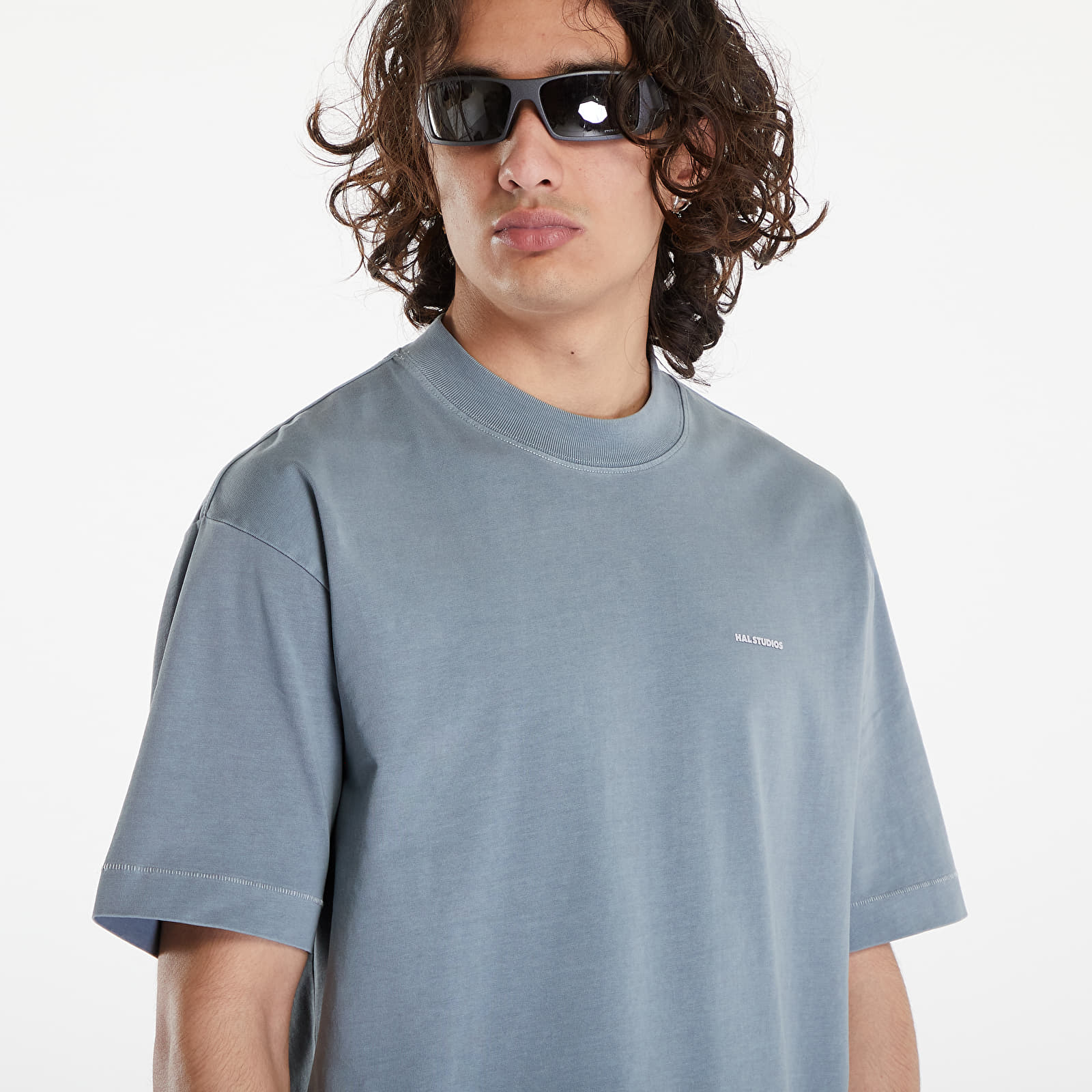 Männer T-Shirts HAL STUDIOS® Micro Logo T-Shirt Sedona Sage