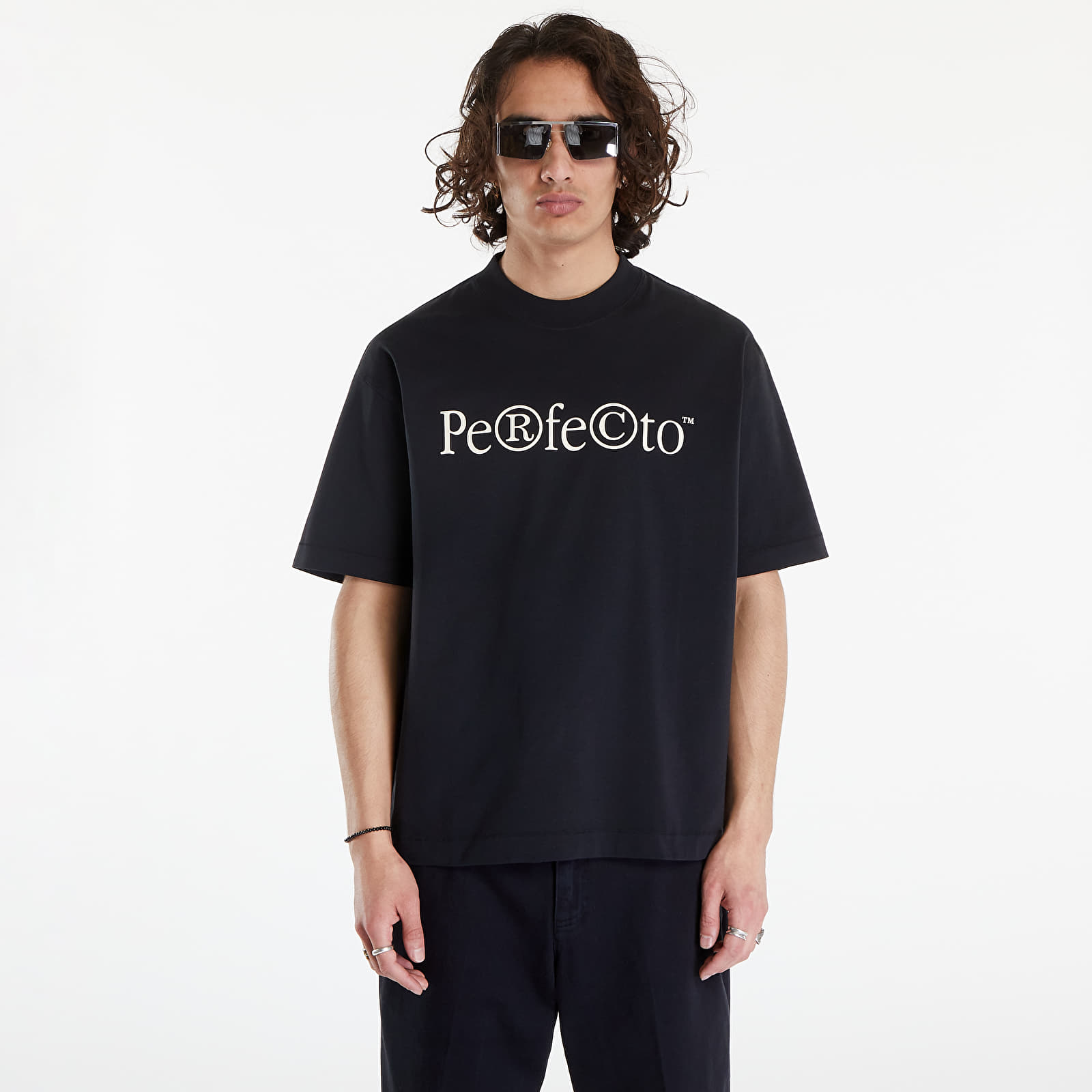 Miesten T-paidat HAL STUDIOS® Perfecto T-Shirt Black