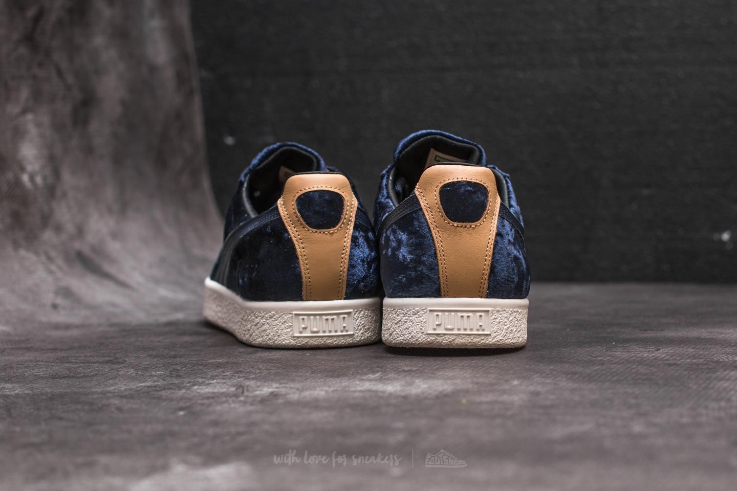 Puma clyde x extra butter hotsell