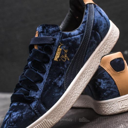 Puma clyde shop x extra butter