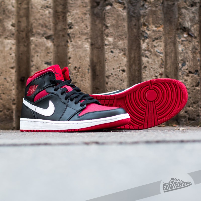 Scarpe Air Jordan 1 Mid Black/Gym Red-White