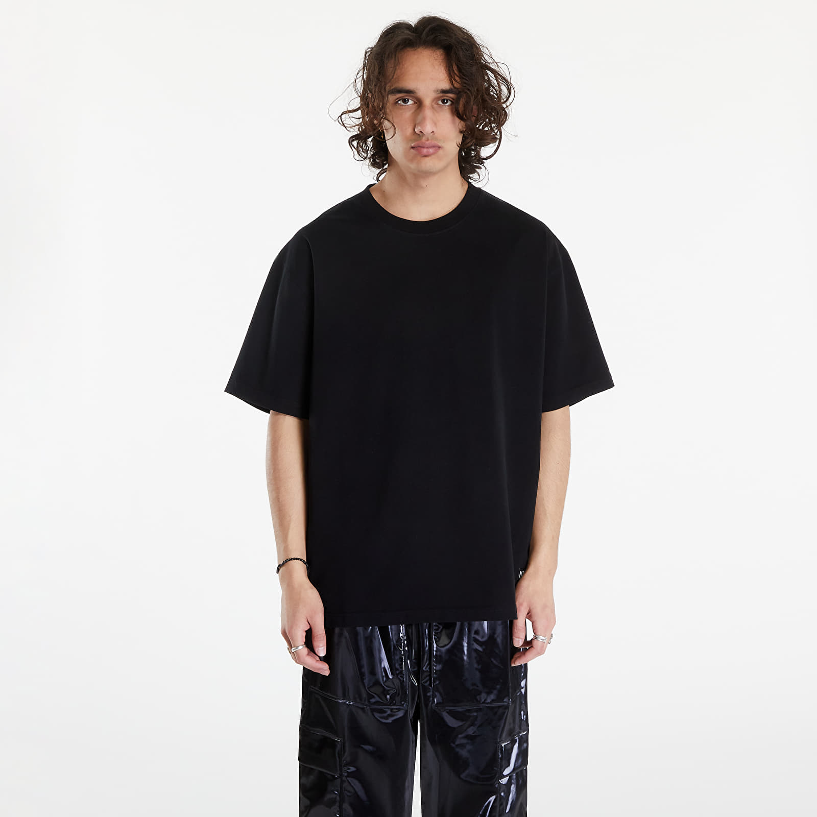 Тениски PLEASURES Monuments Heavyweight T-Shirt Black