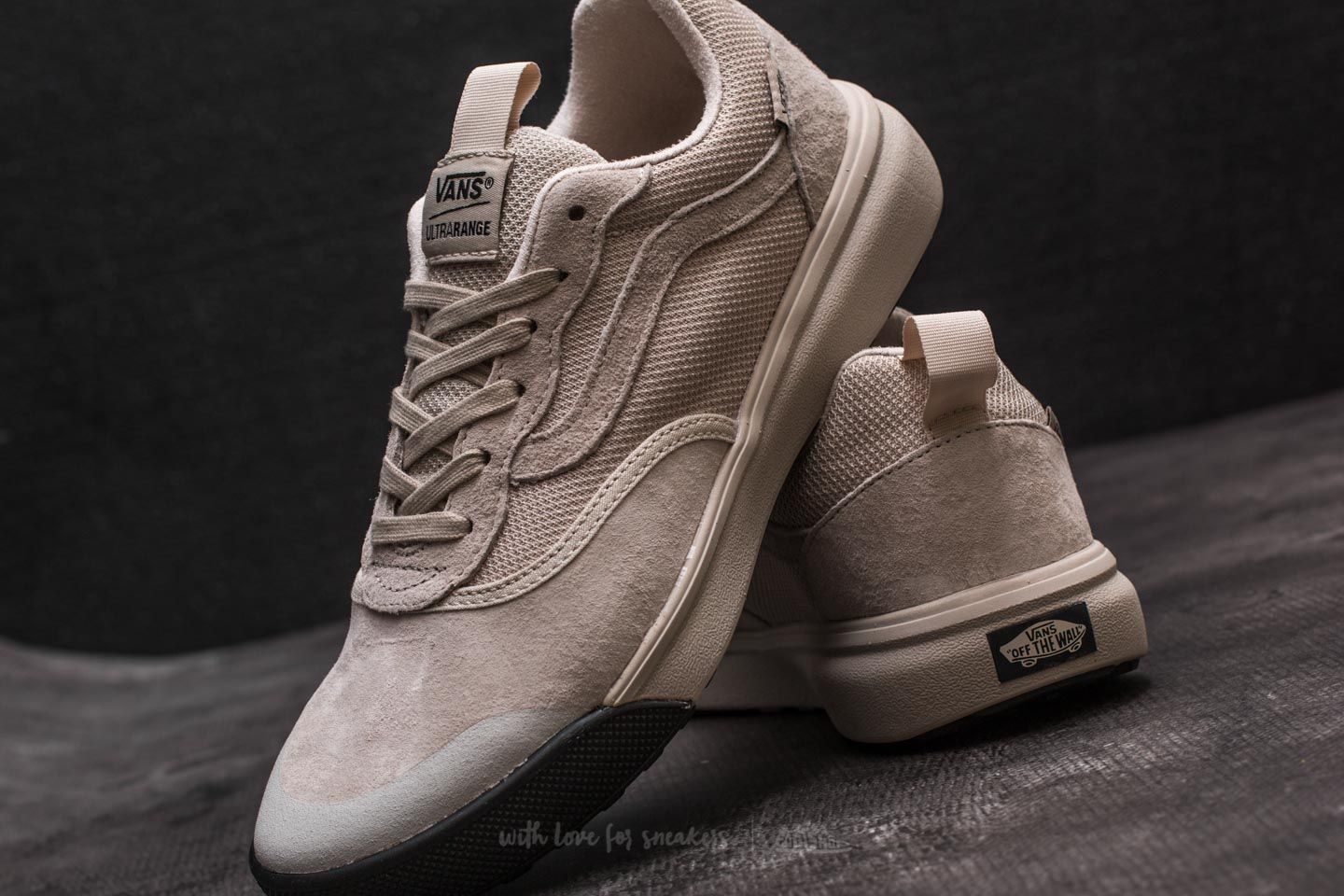 Men s shoes Vans UltraRange MTE Peyote Black Footshop