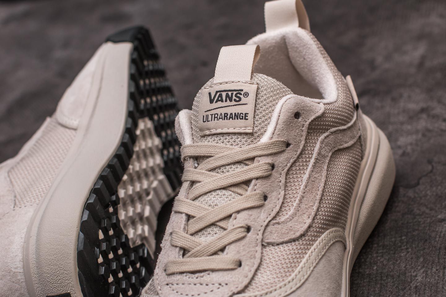 Men s shoes Vans UltraRange MTE Peyote Black Footshop