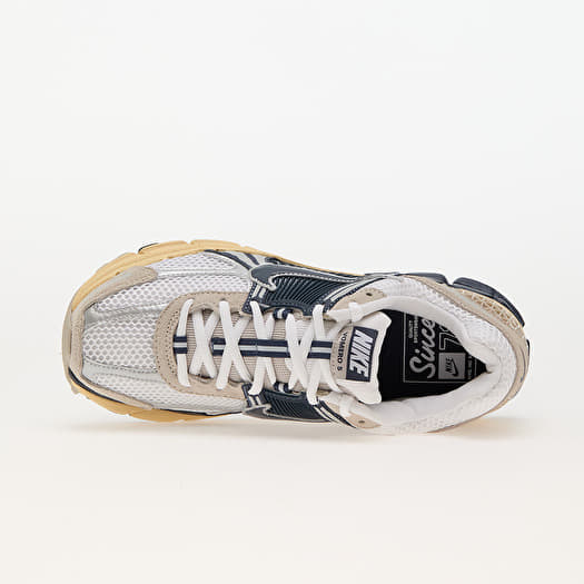 Nike vomero 5 sp white online