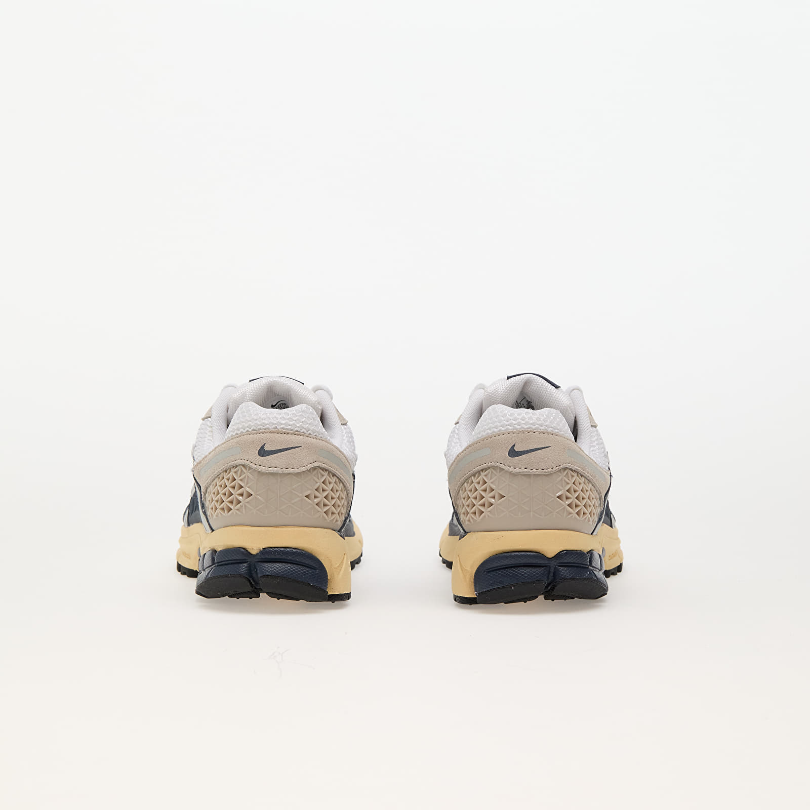 Férfi cipők Nike Zoom Vomero 5 White/ Thunder Blue-Cream Ii