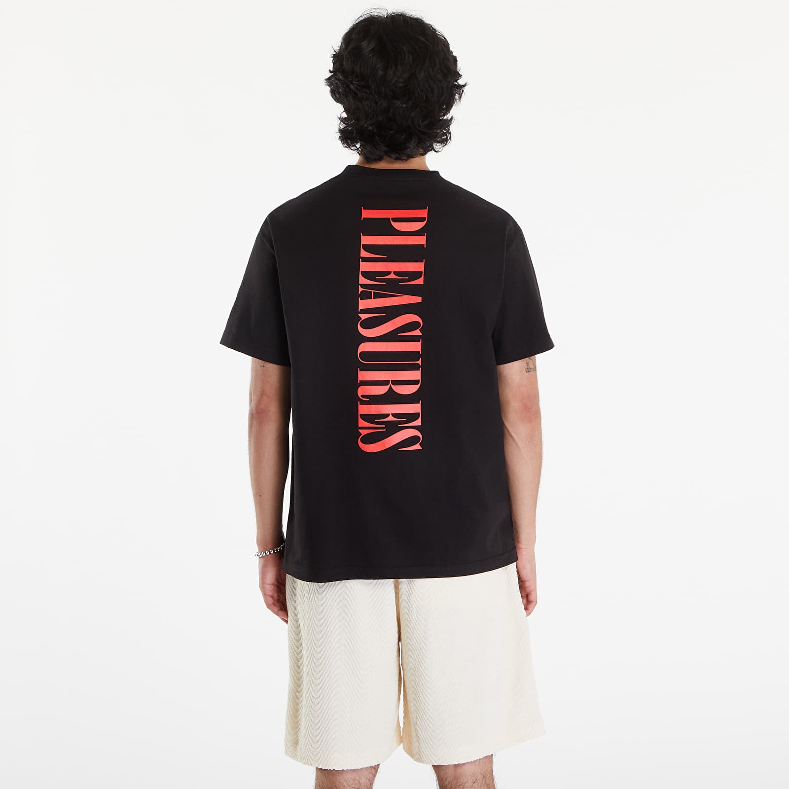 T-shirty męskie PLEASURES Vertical T-Shirt Black