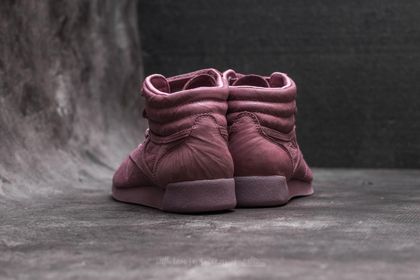 Ženski čevlji Reebok Freestyle Hi FBT Smoky Orchid