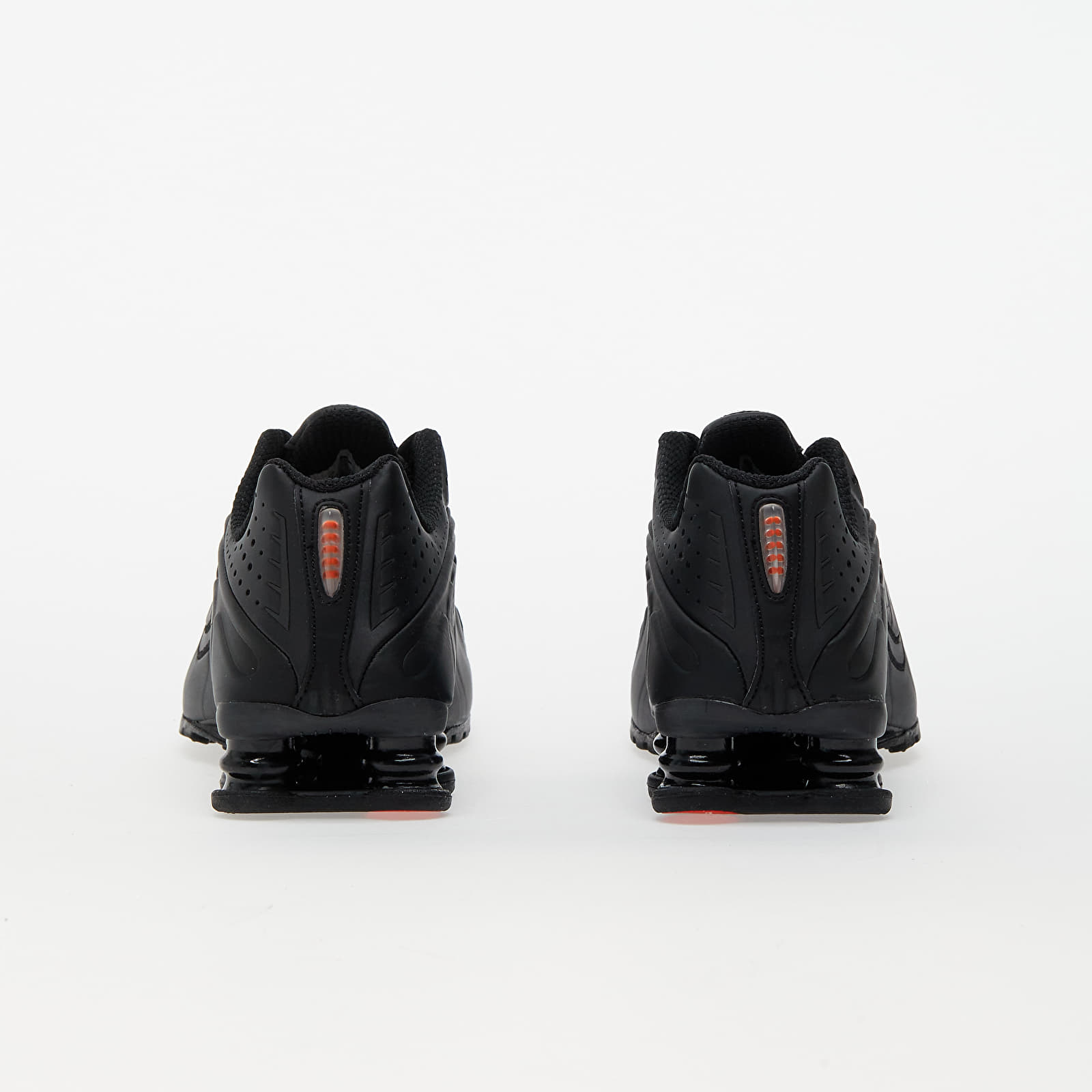Black nike shox shoes hotsell