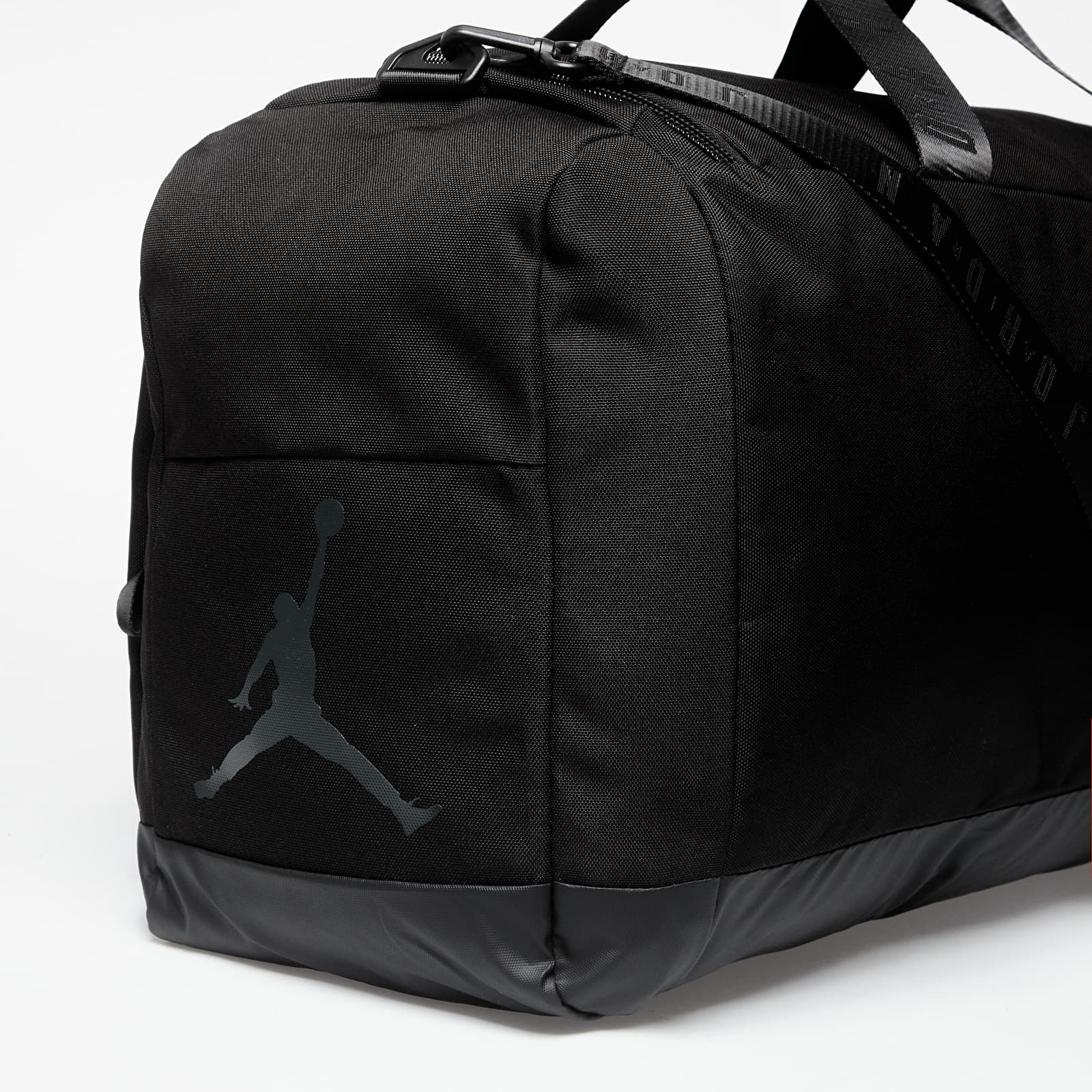 Daiktų krepšys Jordan Jam Velocity Duffle Bag L Black
