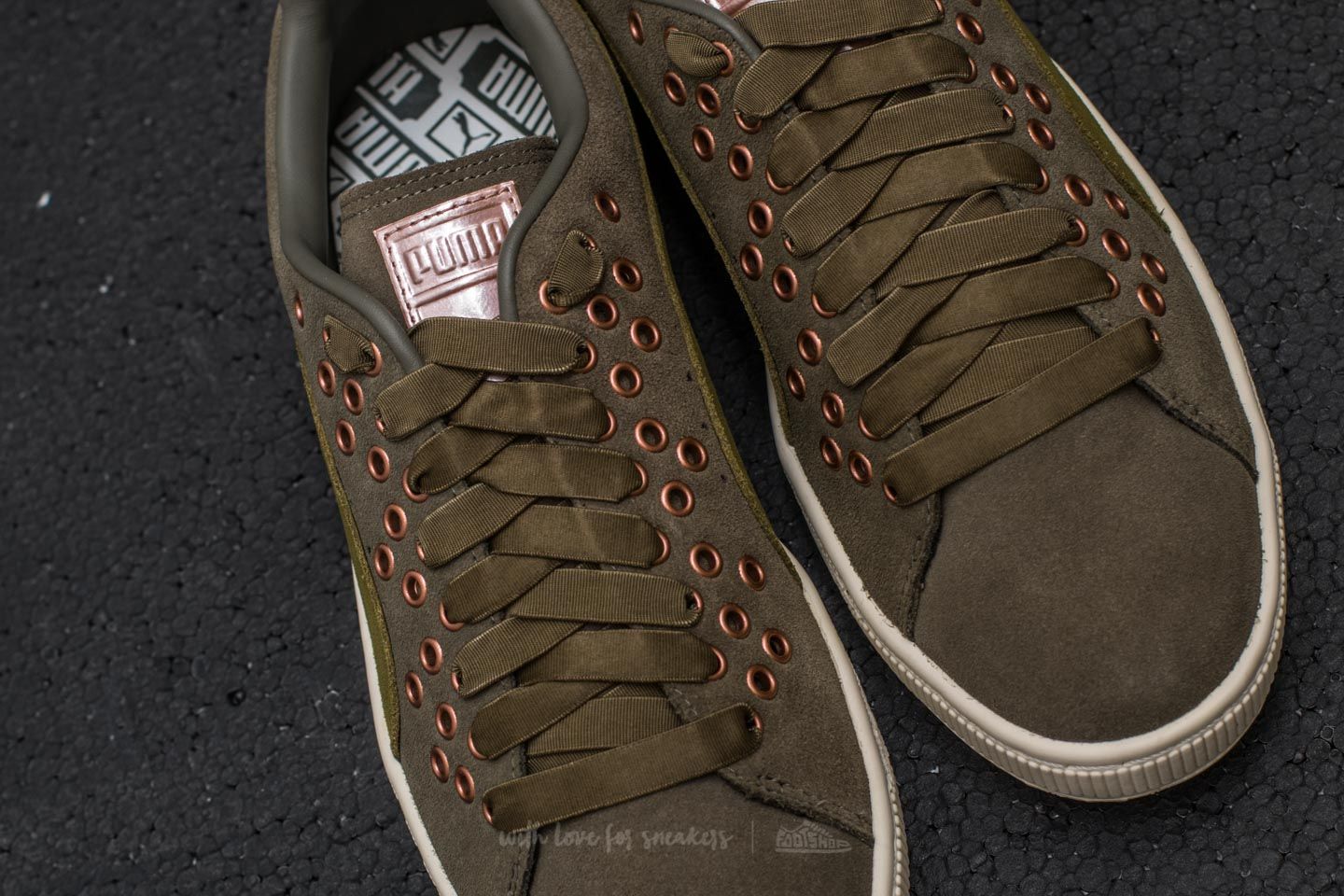 Încălțăminte și sneakerși pentru femei Puma Suede XL Lace VR Olive Night-Avocado
