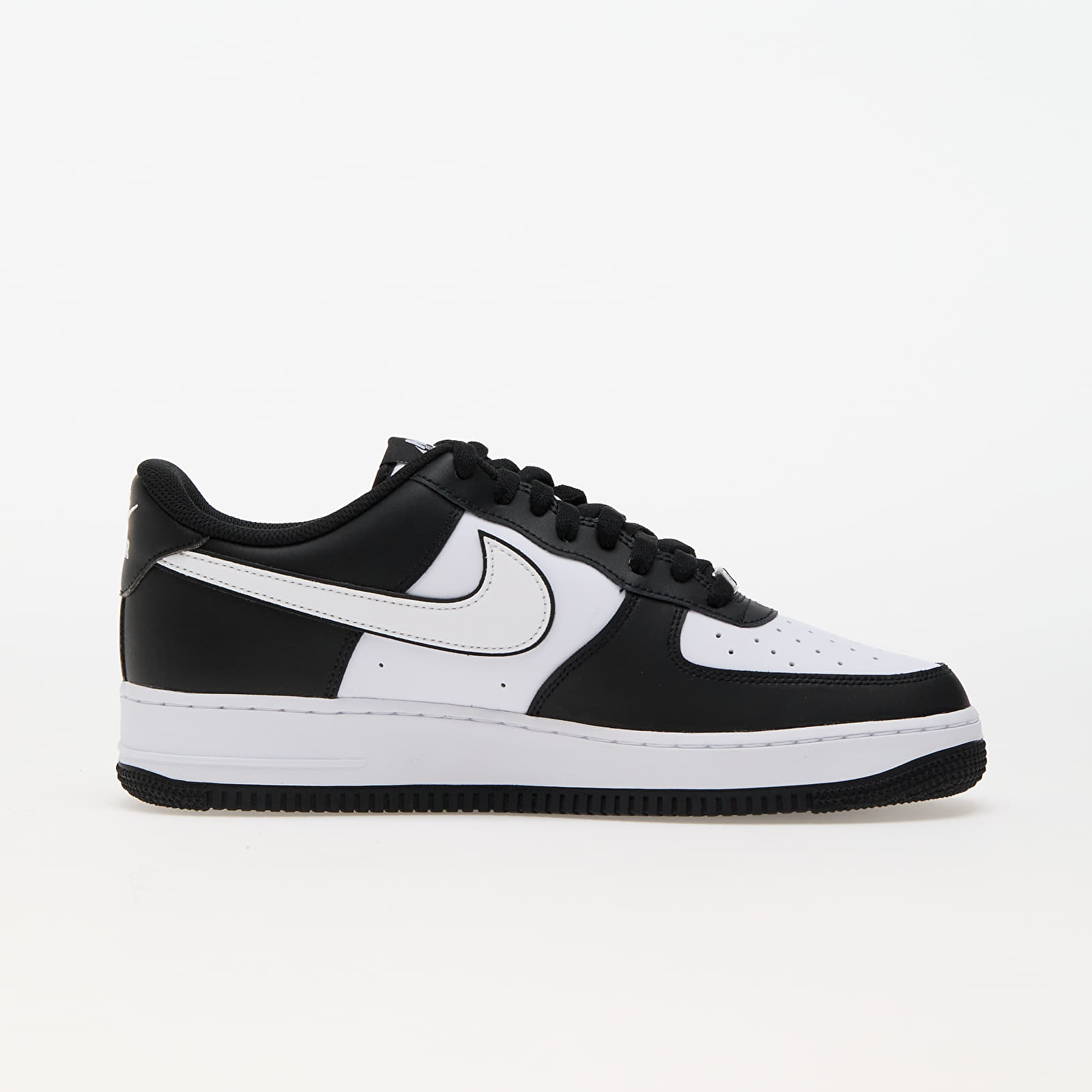 Ανδρικά παπούτσια Nike Air Force 1 '07 Black/White-Black