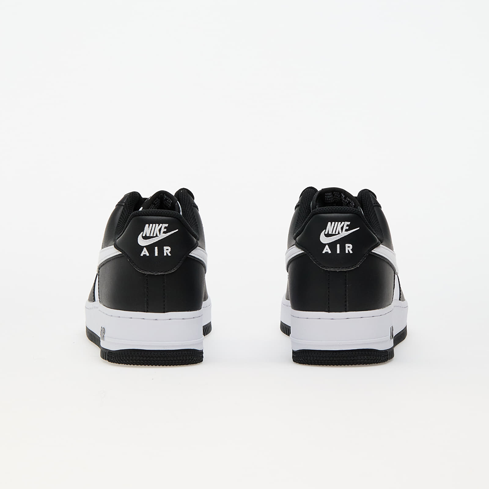 Ανδρικά παπούτσια Nike Air Force 1 '07 Black/White-Black