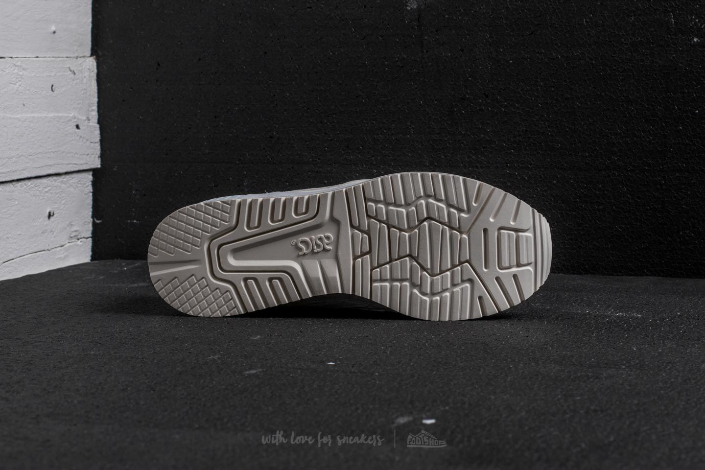 Asics gel store respector glacier grey