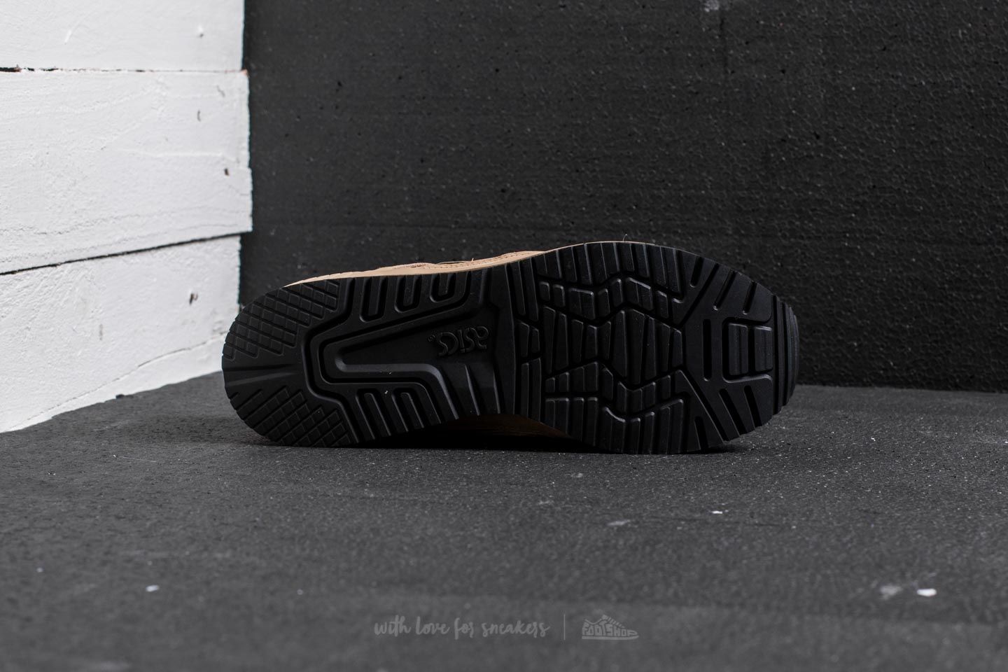Moški čevlji Asics Gel-Respector Taos Taupe/ Taos Taupe