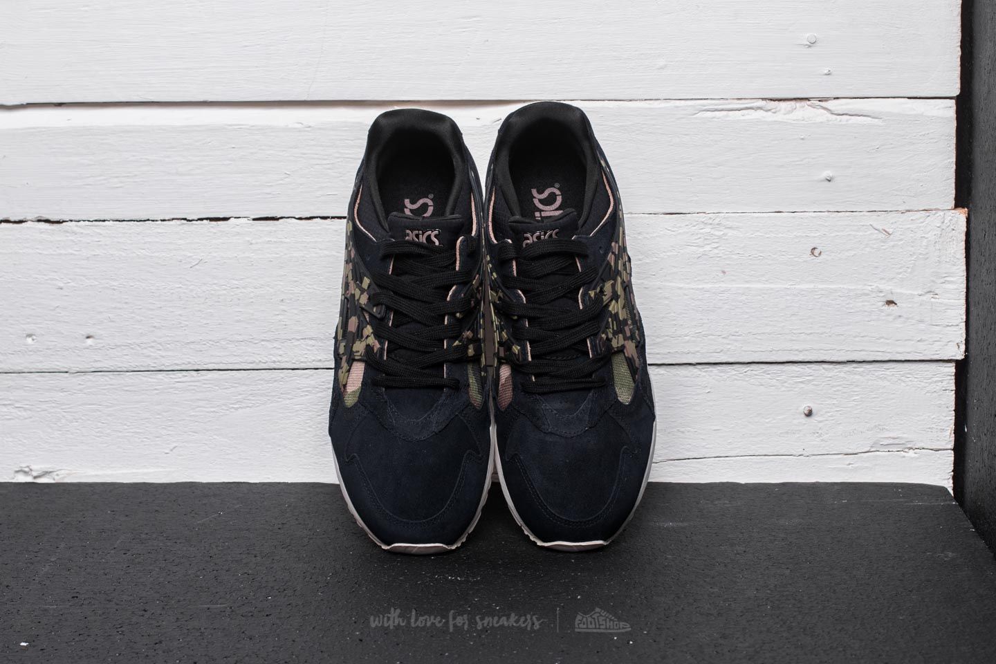 Men's shoes Asics Gel-Kayano Trainer Black/ Martini Olive