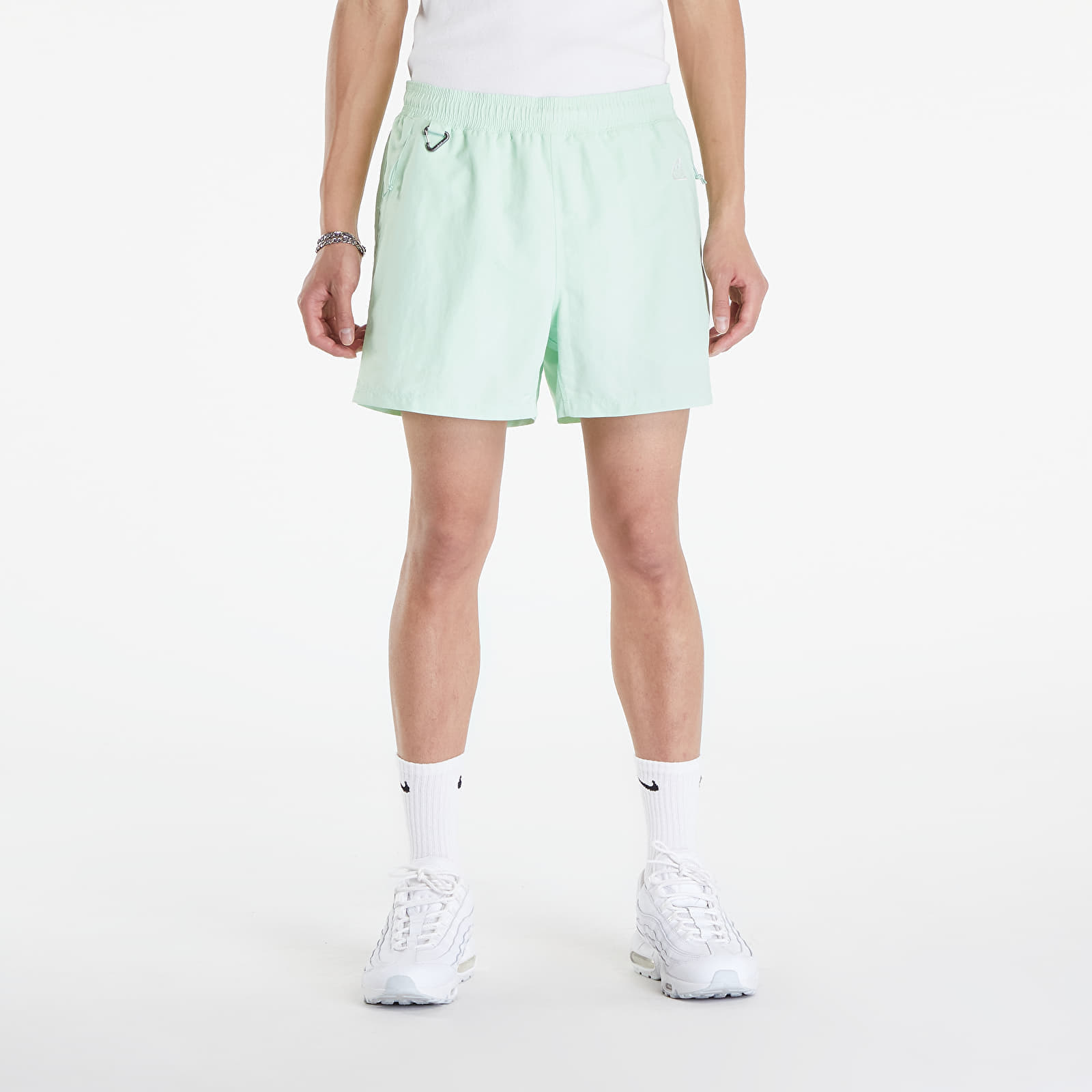Nike ACG "Reservoir Goat" Men's 5" Shorts Vapor Green/ Summit White