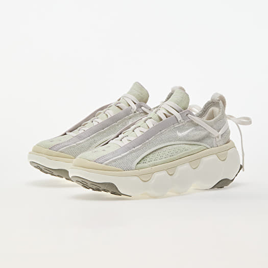 Women s shoes Nike W Flyknit Bloom Light Bone Sail Phantom Platinum Violet Footshop