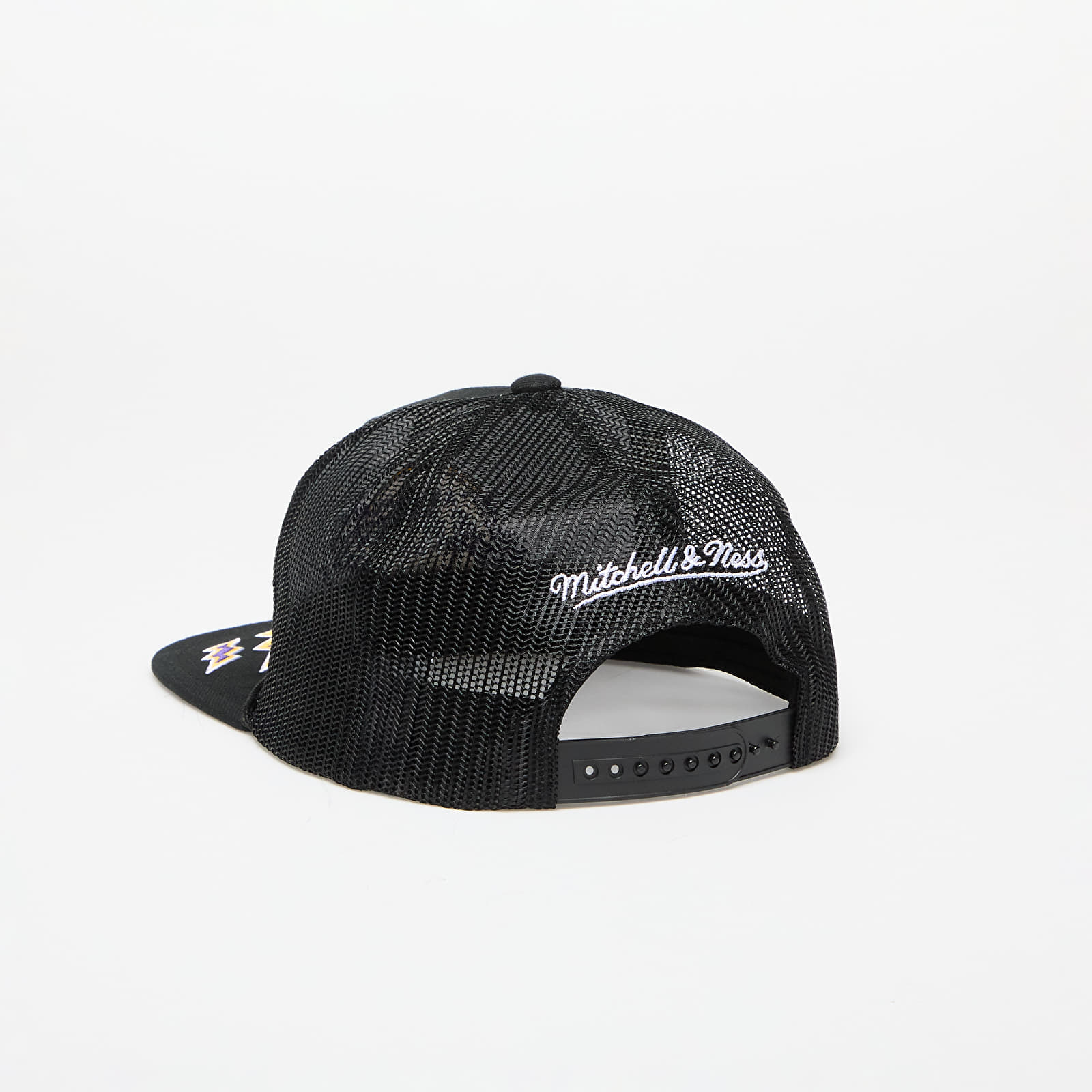 Caps Mitchell & Ness Los Angeles Lakers Recharge Trucker Black