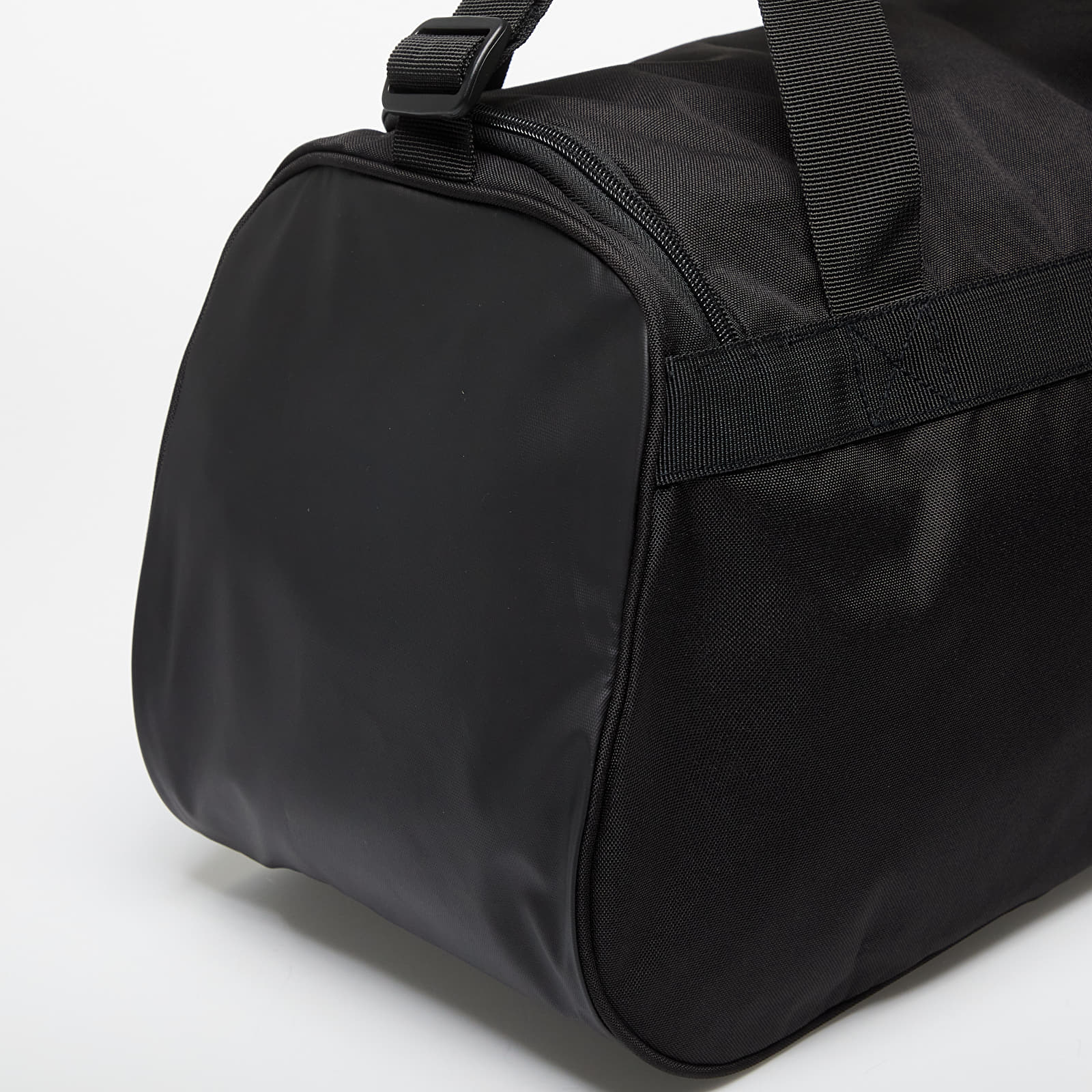 Táskák és hátizsákok - férfi kiegészítők Jordan JAM Essentials Duffle Black