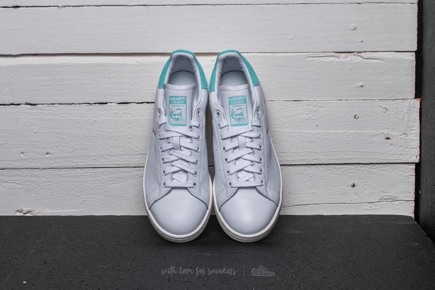 Stan smith store energy aqua