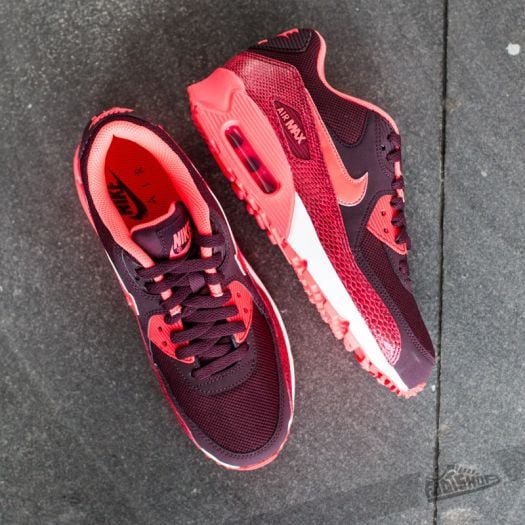 Women s shoes Nike WMNS Air Max 90 Deep Purple Hyper Punch Footshop