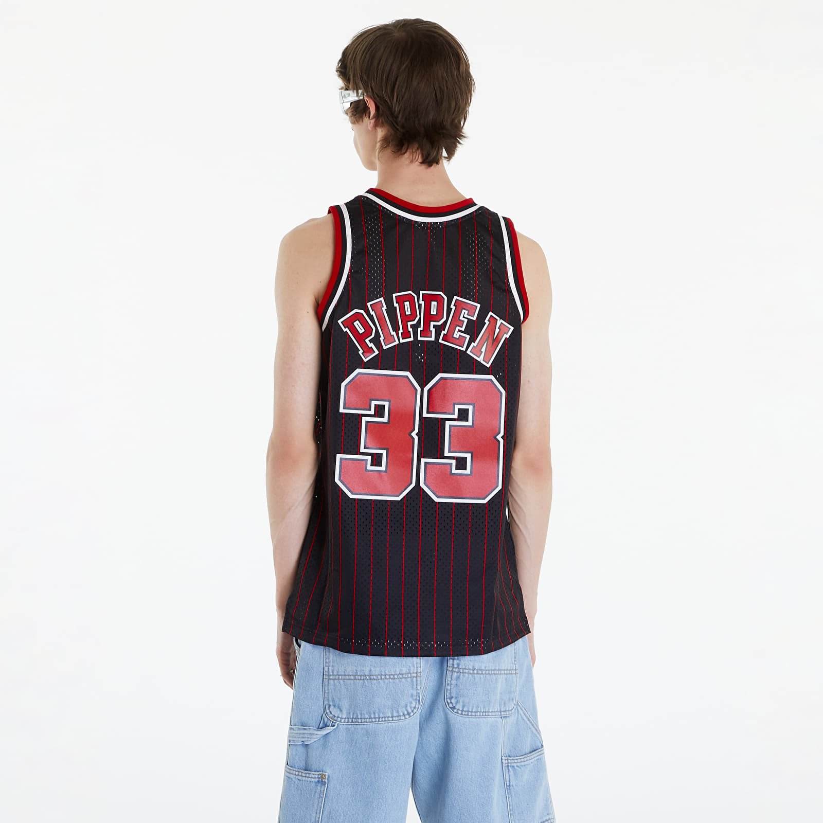 Jerseys Mitchell & Ness Chicago Bulls 33 Scottie Pippen Swingman Jersey Black/ Red