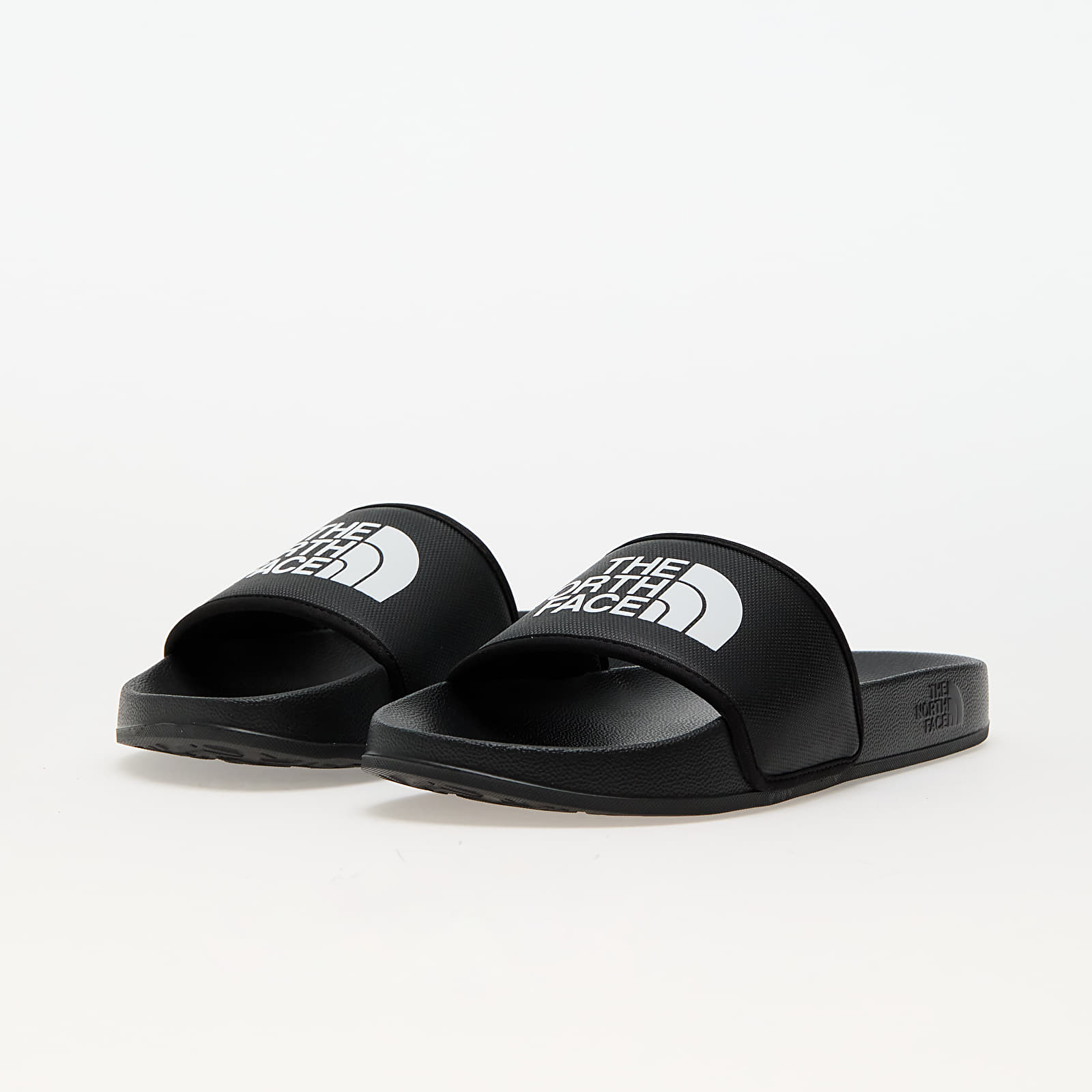 Chaussures et baskets homme The North Face M Base Camp Slide III Tnf Black/ Tnf White