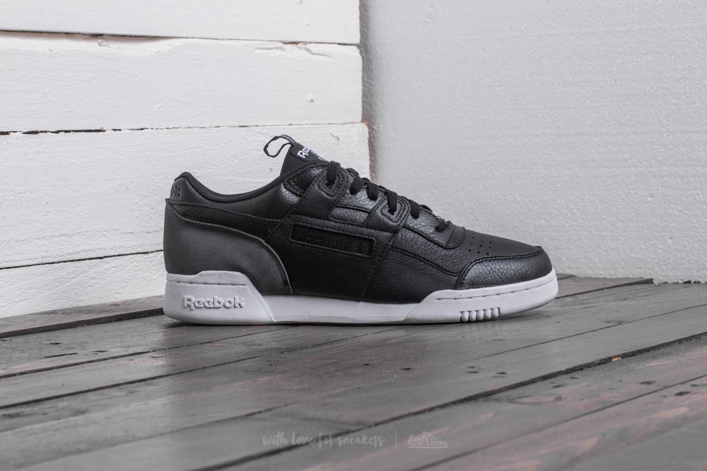 Reebok workout plus white black deals