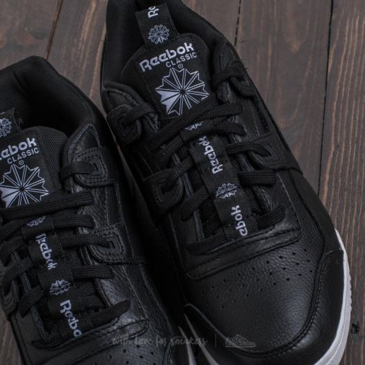 Chaussures et baskets homme Reebok Workout Plus IT Black Coal White Footshop