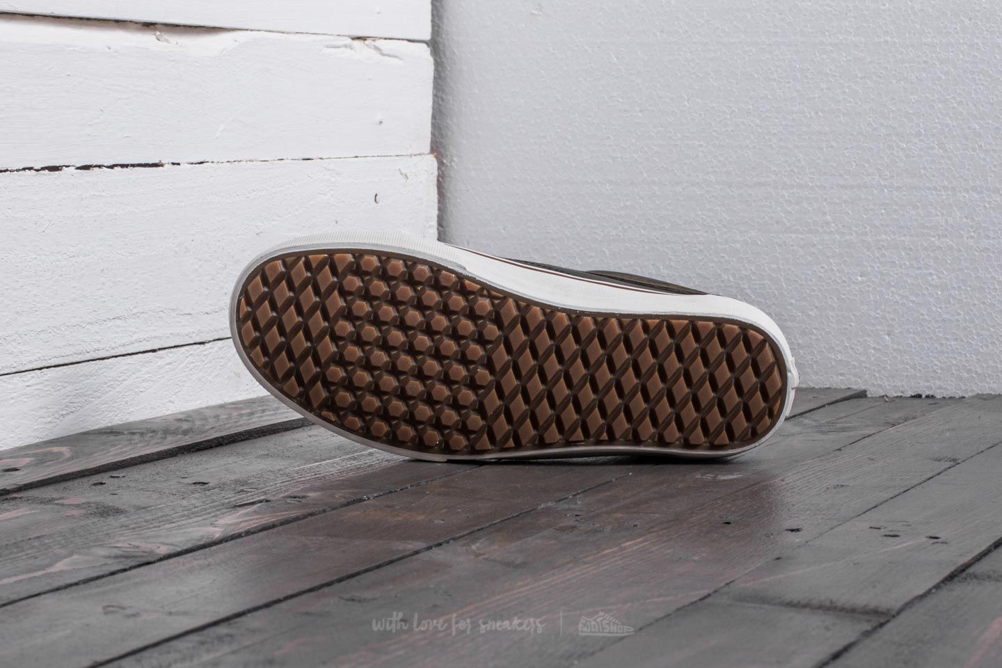 Men's shoes Vans Old Skool MTE Grape Leaf/ Marshmellow