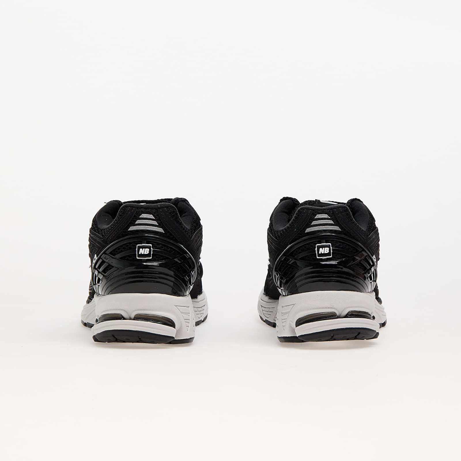 Pánské tenisky a boty New Balance 1906R Jet Black/ White