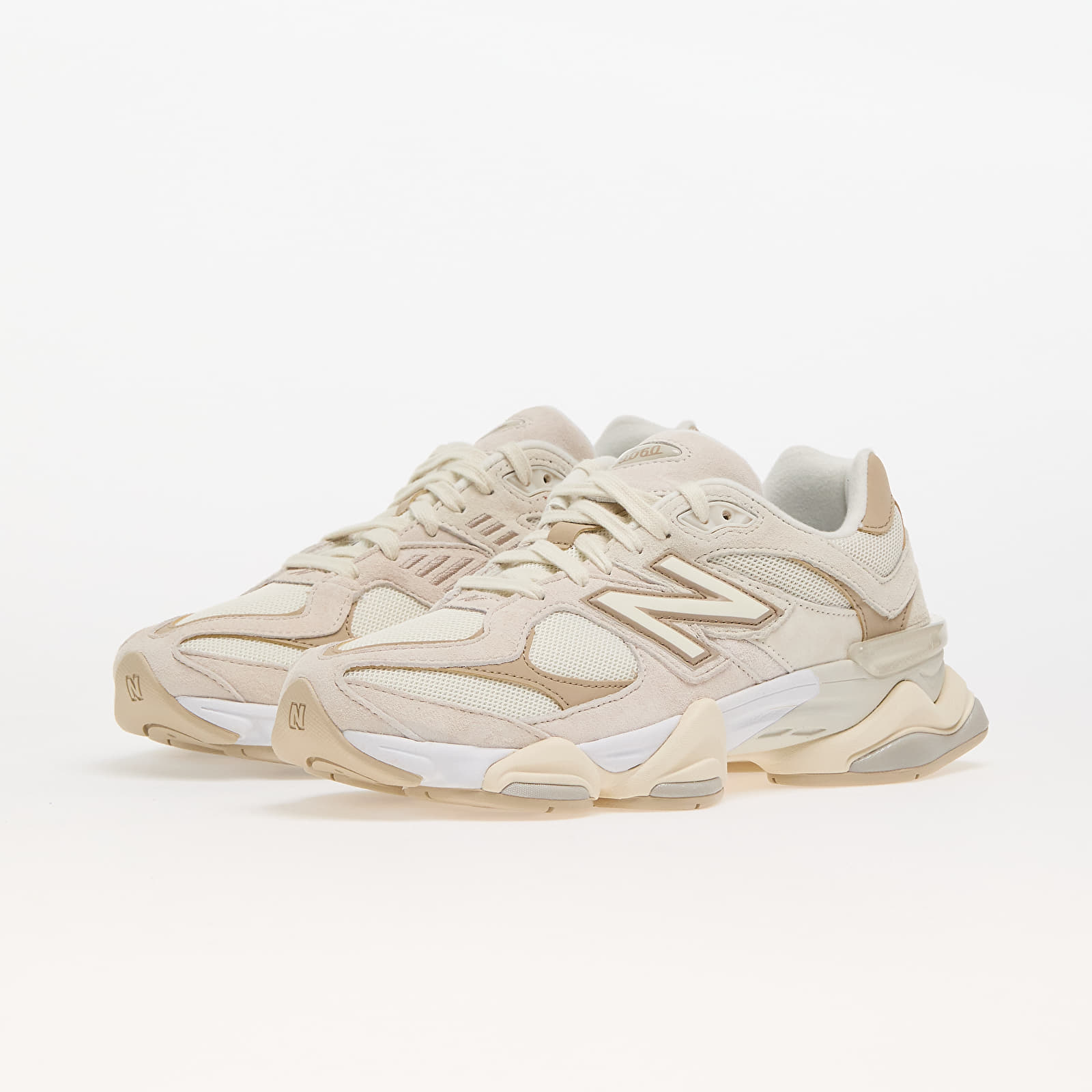 Încălțăminte și sneakerși pentru bărbați New Balance 9060 Moonbeam/ Angora/ Stoneware/ Linen