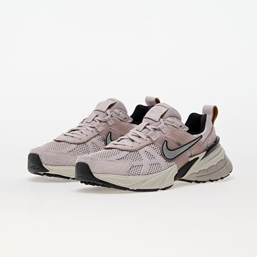 Buty damskie Nike W V2K Run Platinum Violet/ Chrome-Light