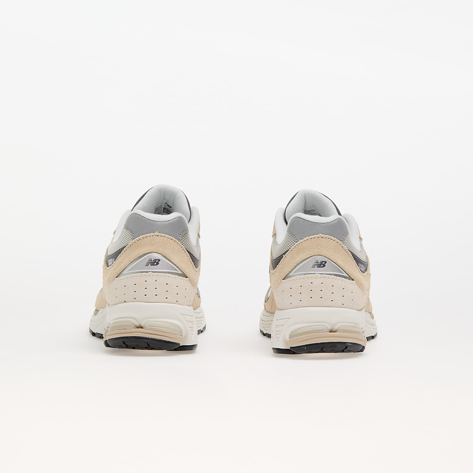 Herren Sneaker und Schuhe New Balance 2002R Stone/ Magnet/ Linen