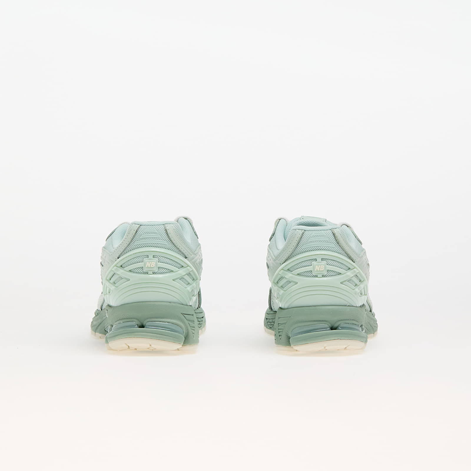 Moški čevlji New Balance 1906R Mint