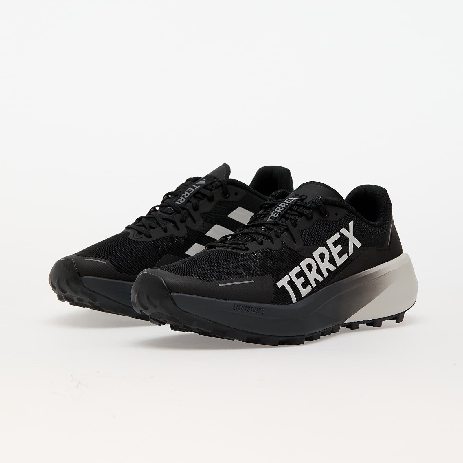 Herren Sneaker und Schuhe adidas Terrex Agravic 3 Core Black/ Grey One/ Grey Six