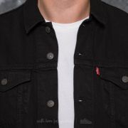 Levi's trucker berkman top