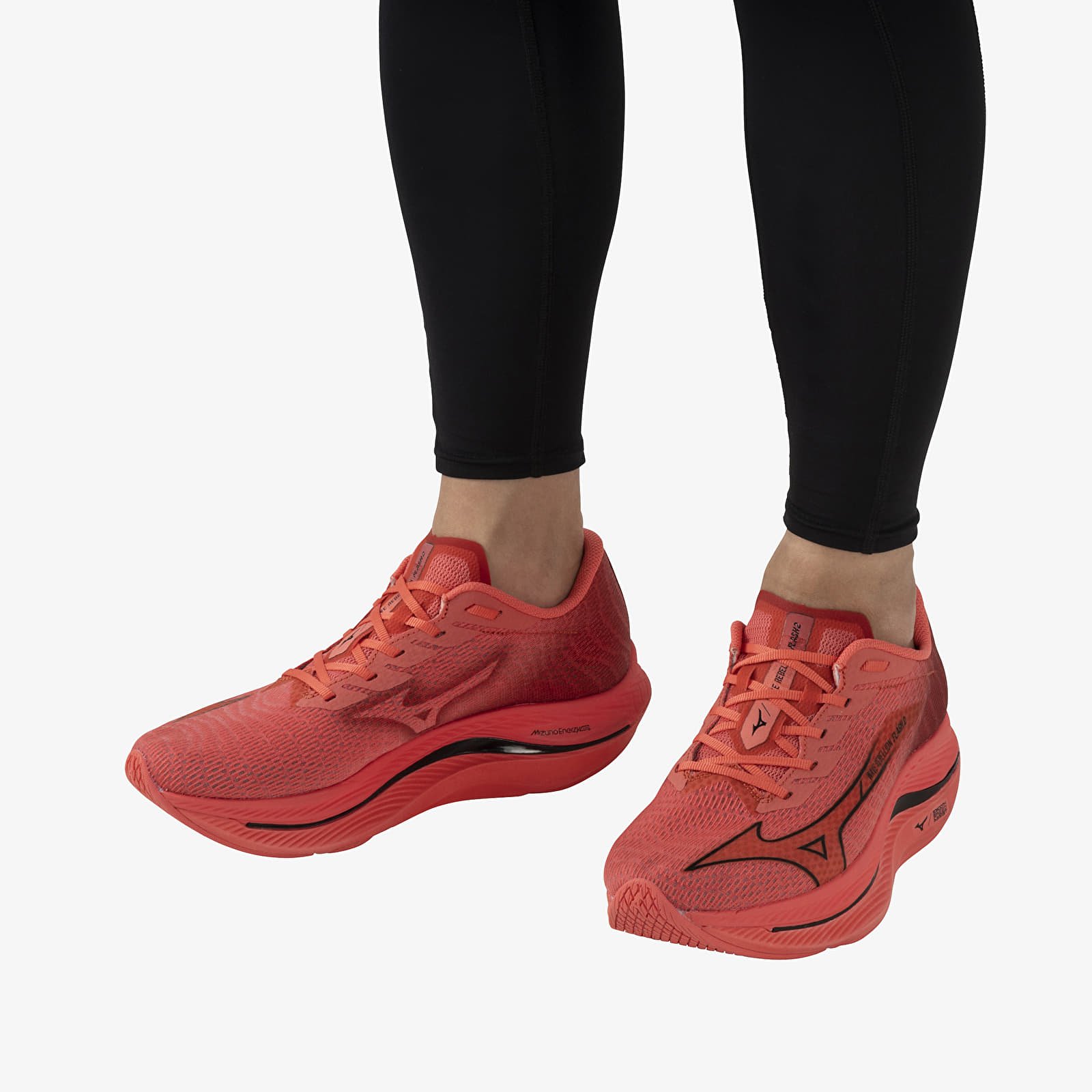 Miesten kengät Mizuno Wave Rebellion Flash 2 Dubarry/ Black/ Cranberry
