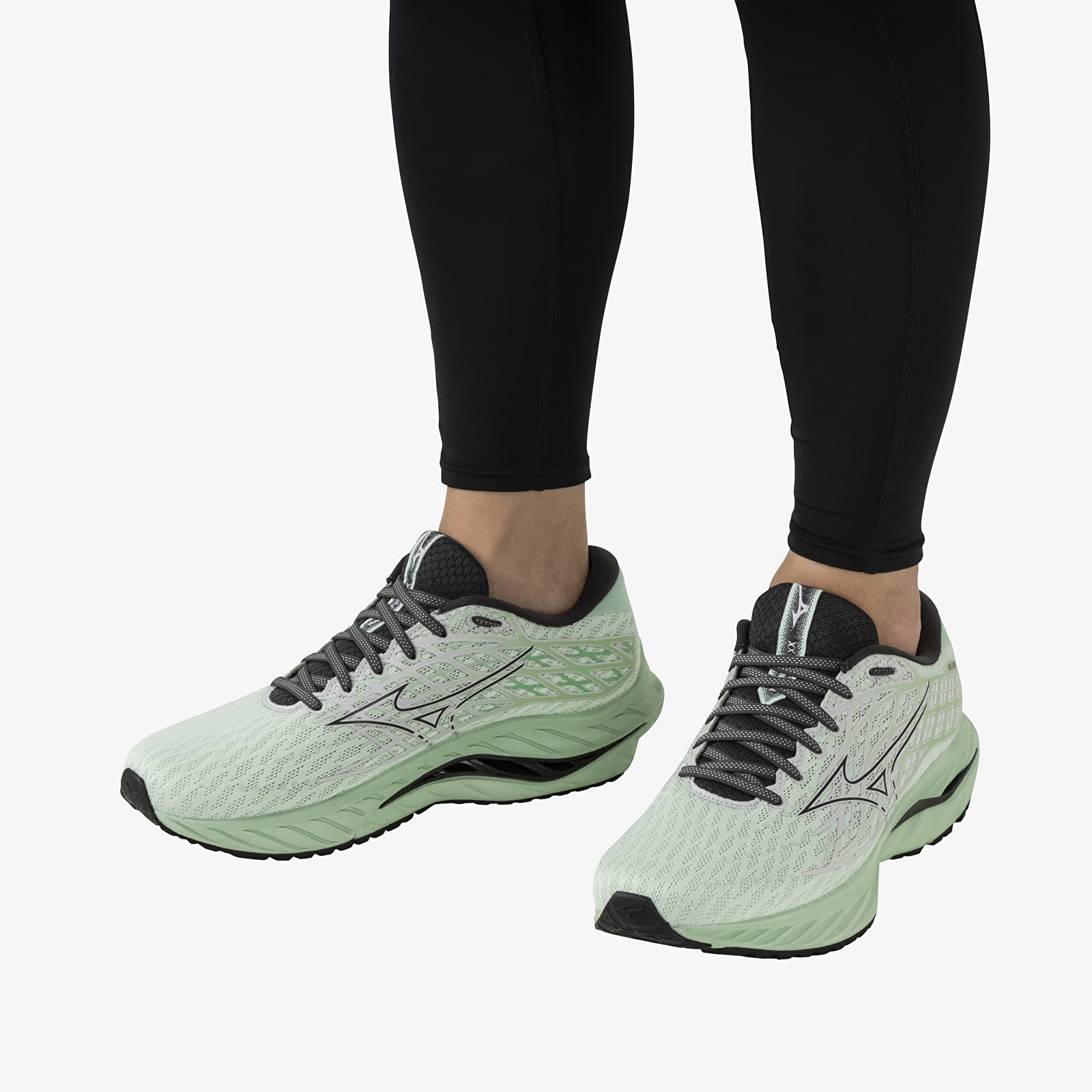 Moški čevlji Mizuno Wave Inspire 20 Grayed Jade/ Black Oyster