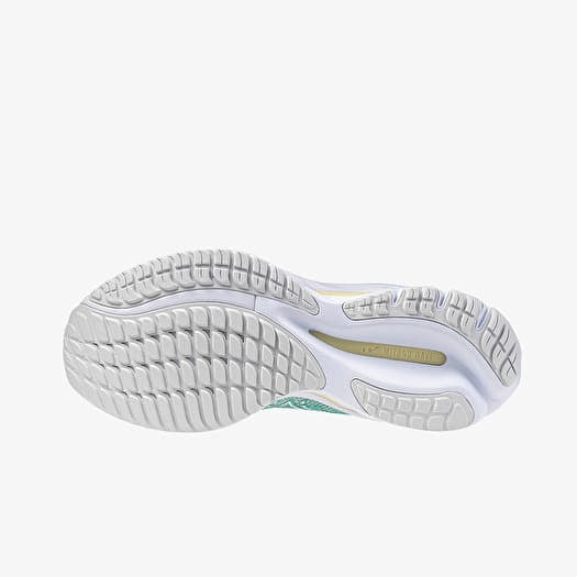 Nike air 27 mint green top