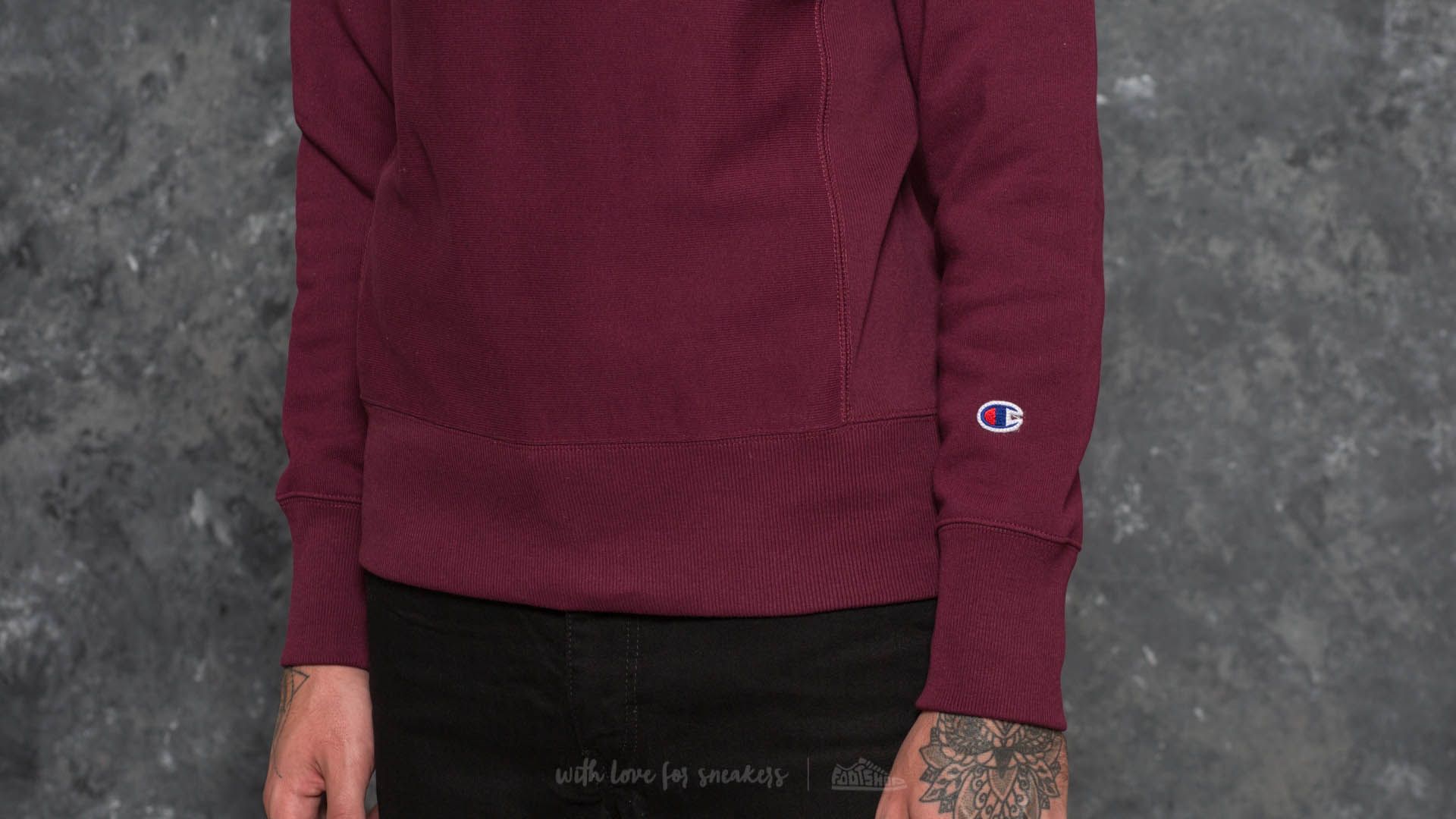 Champion crewneck burgundy top