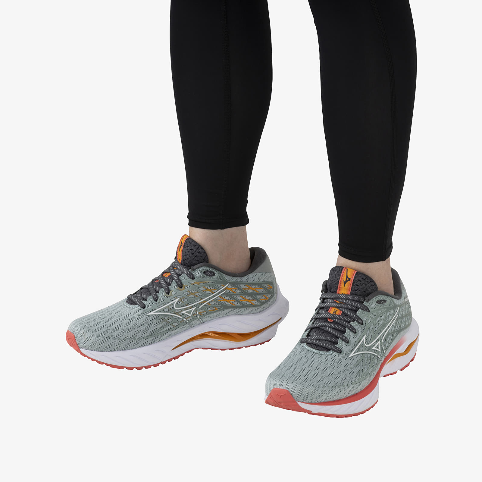Buty damskie Mizuno Wave Inspire 20 Gray Mist/ White/ Dubarry