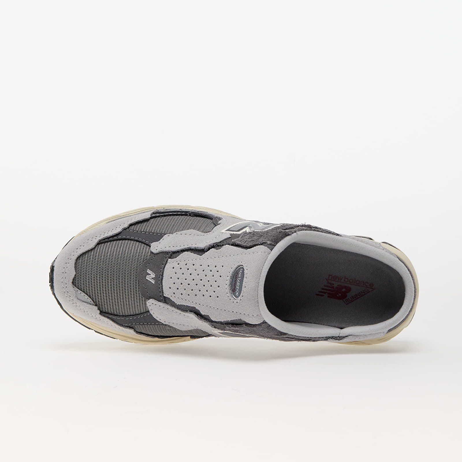 Încălțăminte și sneakerși pentru bărbați New Balance 2002R Raincloud