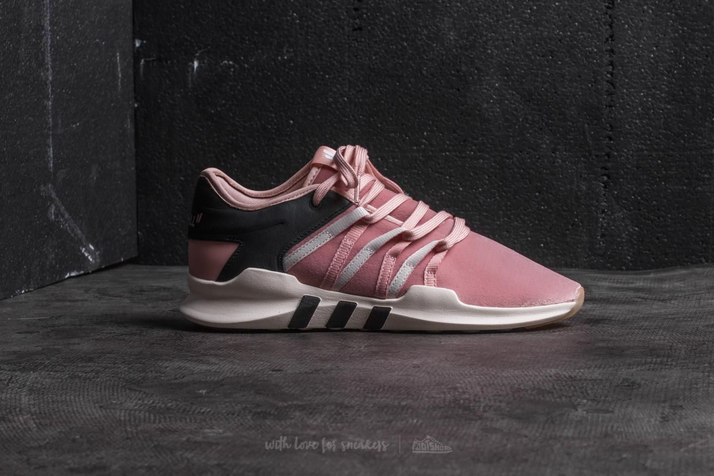 Chaussures et baskets femme adidas Consortium x Overkill x Fruition Sneaker Exchange EQT Lacing ADV Vapour Pink/ Icey Pink/ Clear White