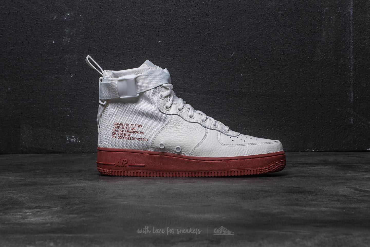 Men s shoes Nike SF Air Force 1 Mid Ivory Ivory Mars Stone Footshop