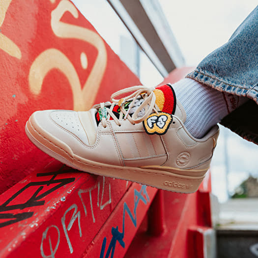 Men s shoes Footshop x adidas Forum Quell Beats Upbeat Ecru Tint Core White Core White Footshop