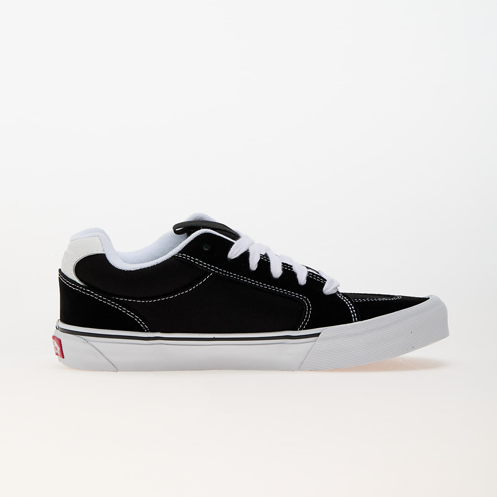 Men's shoes Vans Chukka Push Black/ White